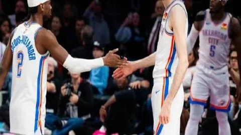 荷尔斯泰因基尔主场惊现大逆转，多特蒙德2-4意外败北